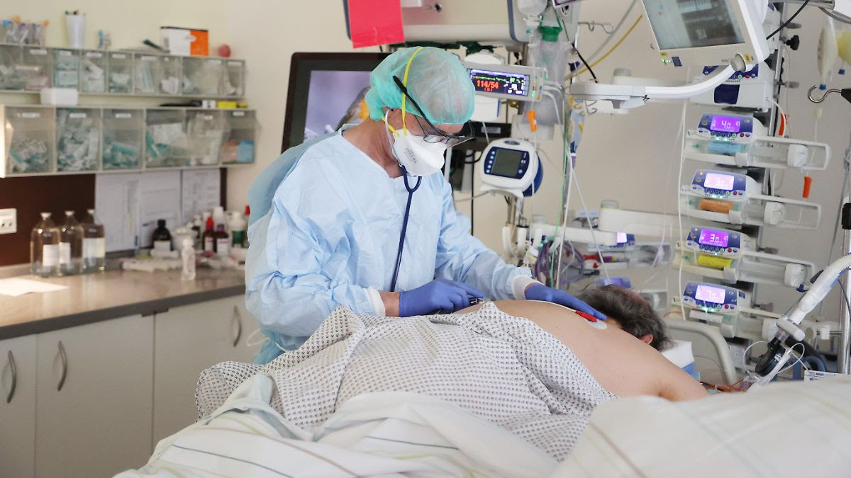 "Nicht hinnehmbarer Blindflug": Mediziner fordert genaueres Corona-Monitoring