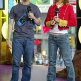 daniel-radcliffe-and-emma-watson-on-trl-usa-daniel-j-radcliffe-holland