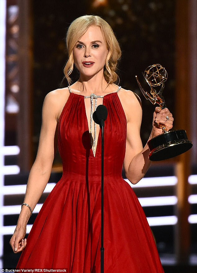 Emotional: Welling up in tears, the Australian beauty dedicated her award to her husband Keith Urban and her two daughters Sunday and Faith in an emotional speech