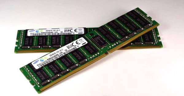Samsung inicia produção em massa de memórias DDR4