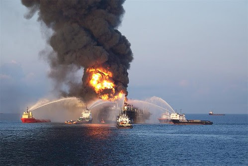 Oil-Rig-Explosion-in-Gulf-of-Mexico-10