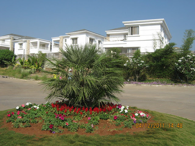 Theme Circle - Visit to Paranjape Schemes' Forest Trails, Bungalows, 2 BHK & 3 BHK Flats at Bhugaon, Pune 411 042