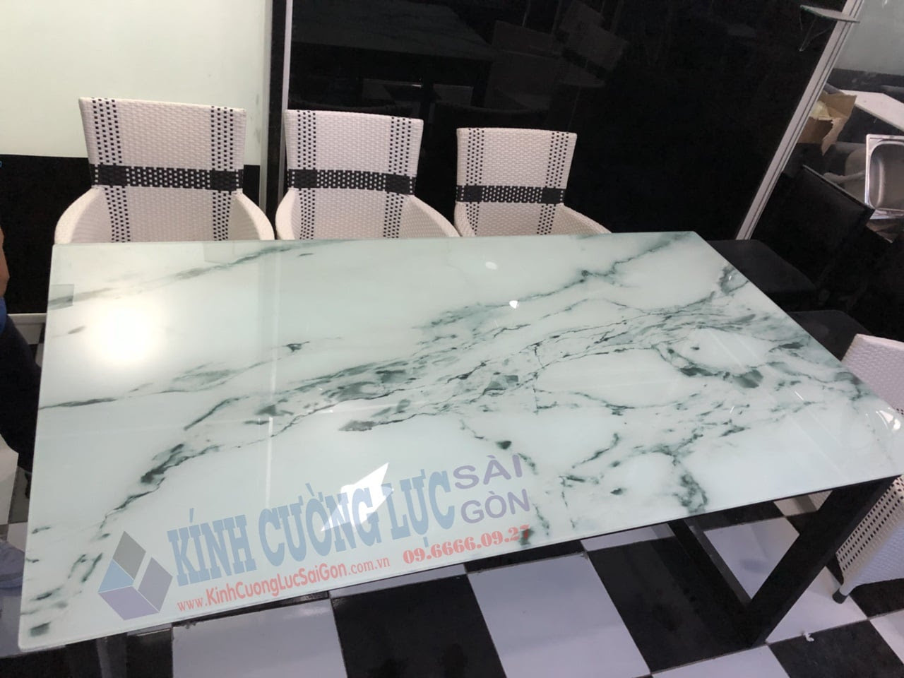 kính cường lực huyện củ chi