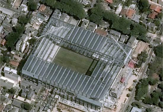 Estádios da Copa são fotografados do espaço