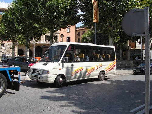 autobus de l'empresa TRANSPORTS MIR de Ripoll (Girona)