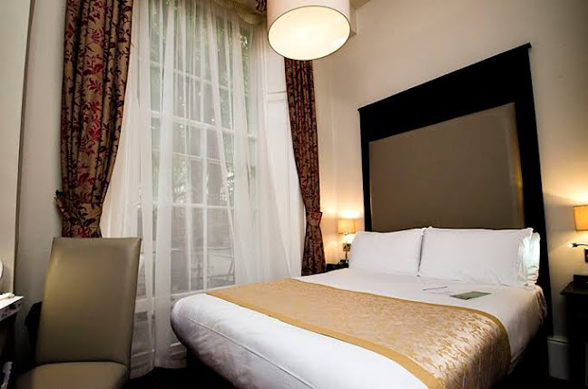 Reviews of Reem Hotel in London - Hotel