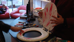I DRAW ON TOILET SEATS