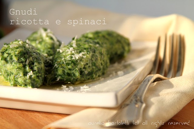 Gnudi ricotta e spinaci