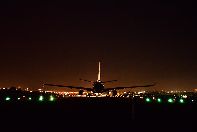 Take off http://farm6.static.flickr.com/5530/10776759714_bbece470fb_z.jpg