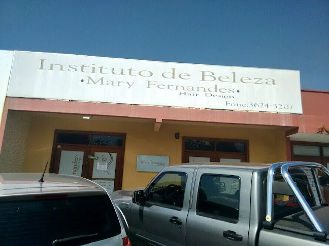 Mary Fernandes - Cabeleireiro