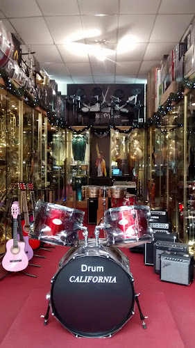 Opiniones de GLEE MUSIC PERU en Lima - Tienda de instrumentos musicales
