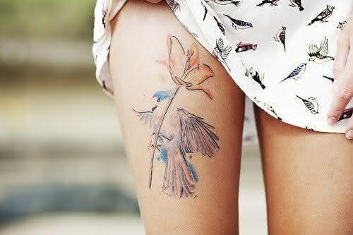 tatuagem-feminina-grande-na-perna