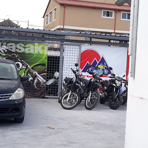 TALLER DE MOTOS MILTON SANTOS - Quito