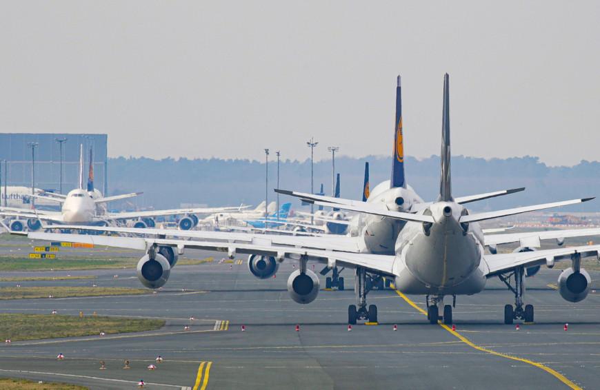 IATA: Απώλειες 314 δισ.δολ. στις διεθνείς αερομεταφορές λόγω κορωνοϊού 