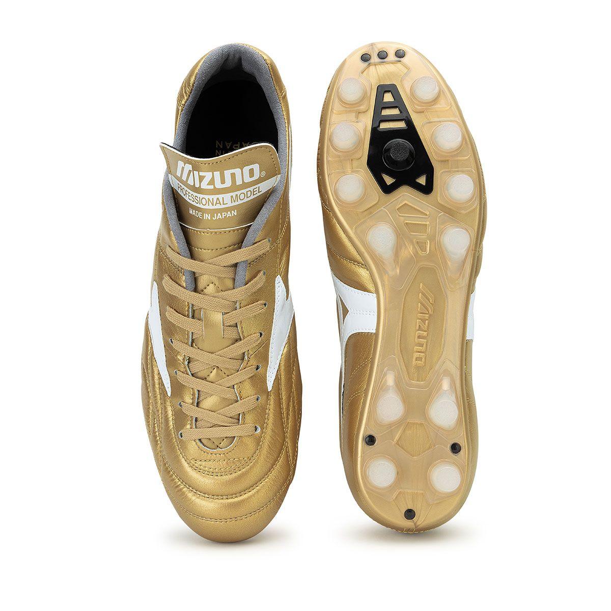 “Mizuno Morelia UL Made in Japan Gold” รองเท้าฟุตบอลสุดหรูถูกใจจนต้องกดไลก์ให้ 03