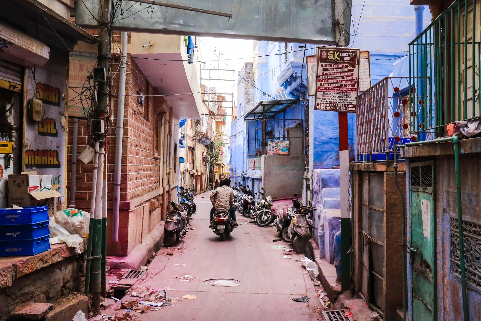 【印度焦特布爾】走訪全亞洲唯一藍城！Jodhpur一日遊行程、住宿、美食推薦 直登古堡俯瞰藍色城市全貌｜三八旅客