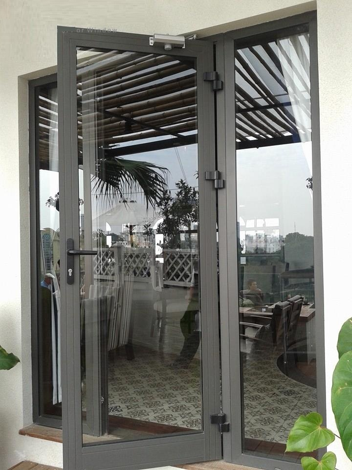 Cửa nhôm kính là xu hướng thiết kế nội thất hiện nay