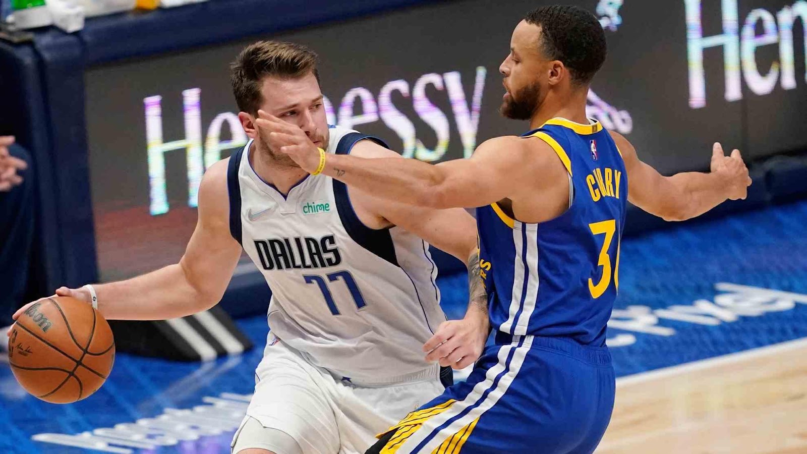 วิวัฒนาการของ NBA จากลีกบาสเที่ไม่มีคนดู สู่ธุรกิจ 2 ล้านล้าน4