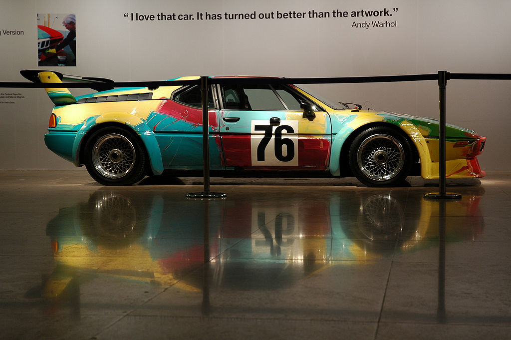 1024px-BMW_M1_Art_Carby Warhol.jpg