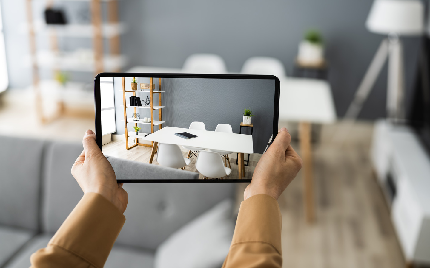 Improve Your Home's Screen Appeal with virtual house tour 