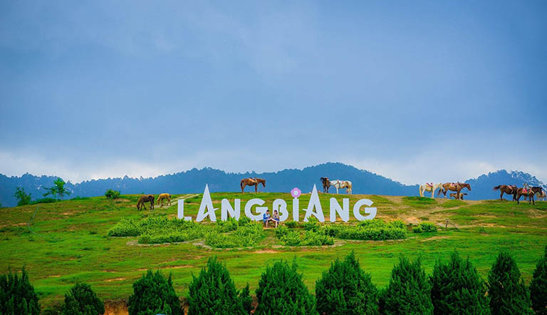 Khám phá cao nguyên LangBiang (Nguồn: Internet)