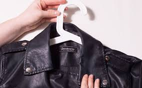 Jaket Kulit Berjamur Penyebab Cara Mengatasinya 2021