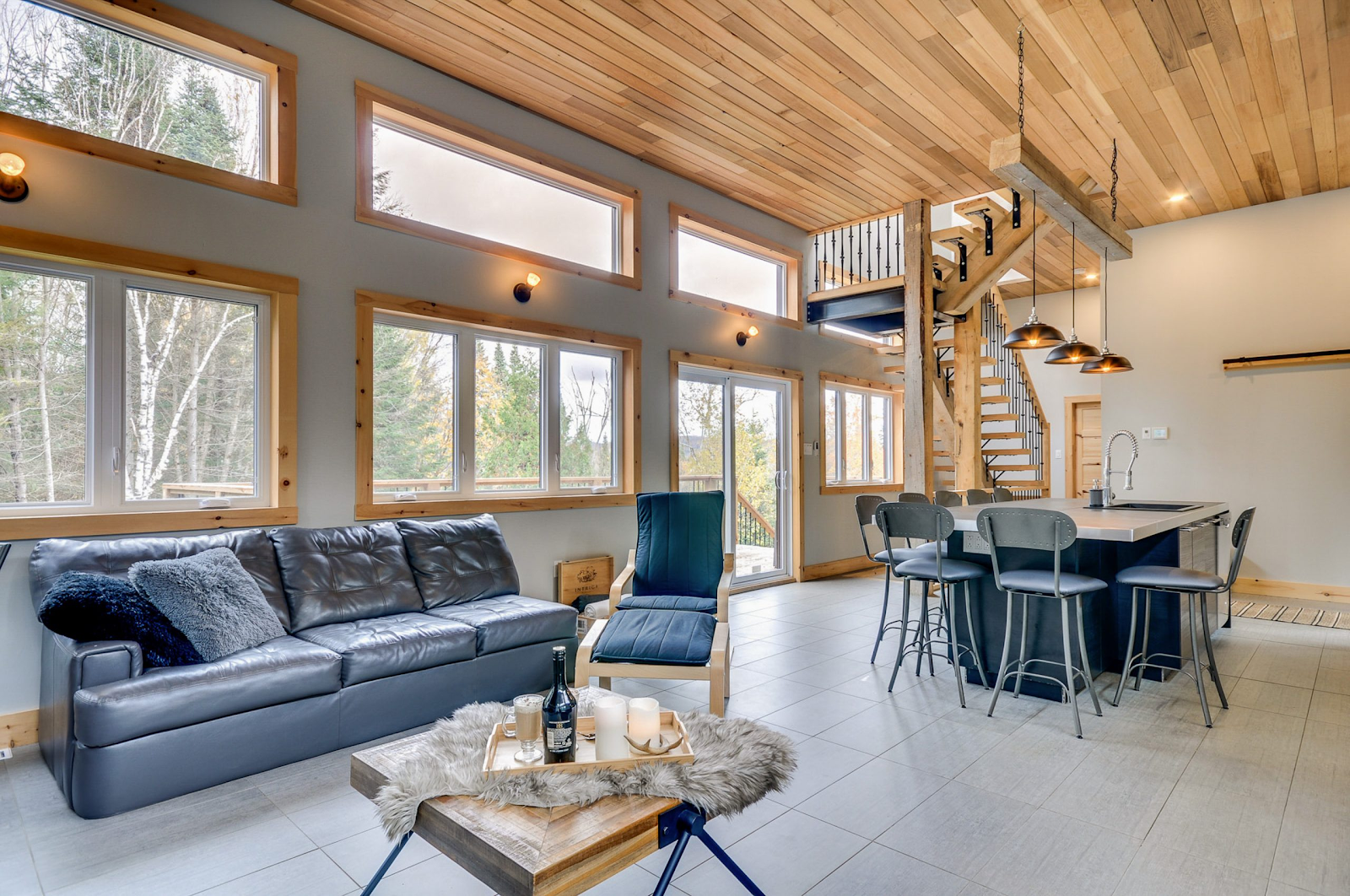 Cottages for rent with spa in Laurentians #10