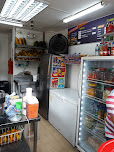 Opiniones de FUENTE DE SODA MR. FRUTA en Guayaquil - Frutería