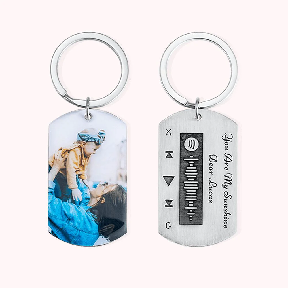 porte-clefs avec code de lecture Spotify sur une face, et personnalisation avec photo sur l’autre face.