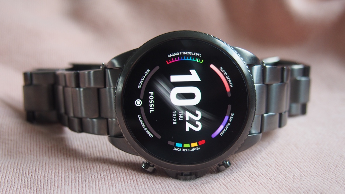 This image shows the Fossil Gen 6 Smartwatch.