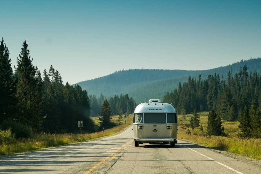 family travel trailers under 5000 lbs