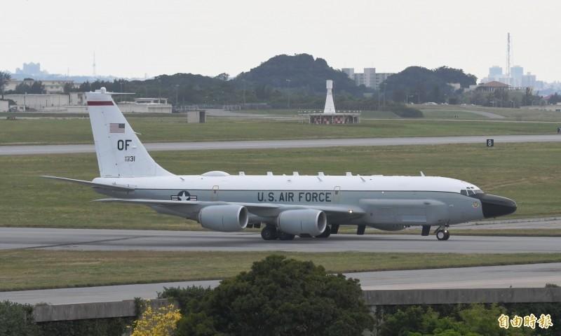 美軍在沖繩嘉手納基地的RC-135偵察機。(資料照)