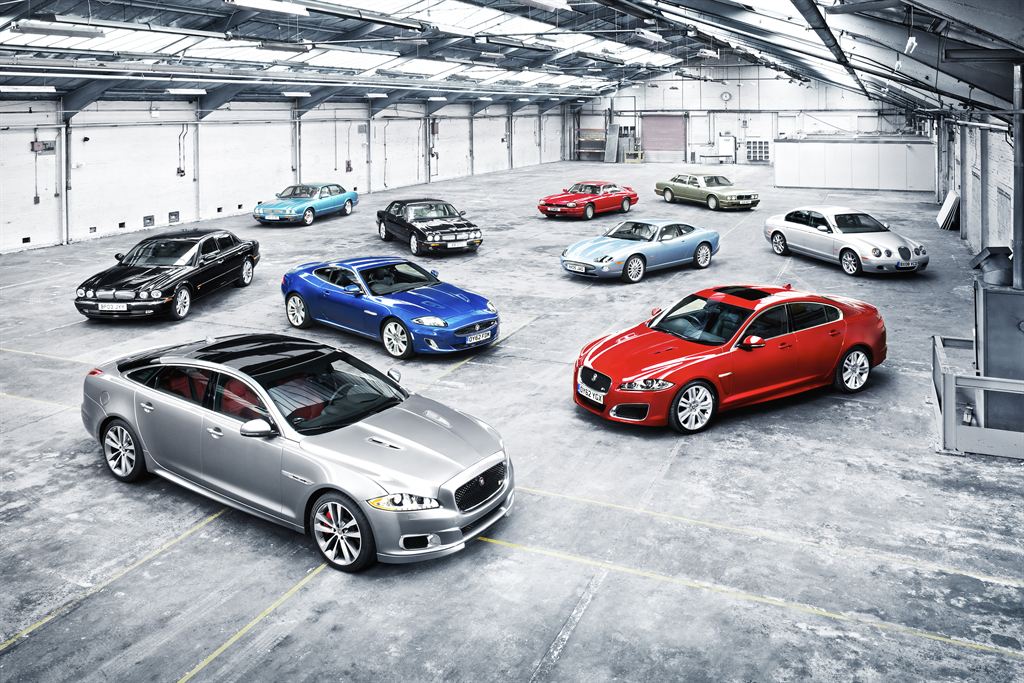 ... Cars (8837123427).jpg