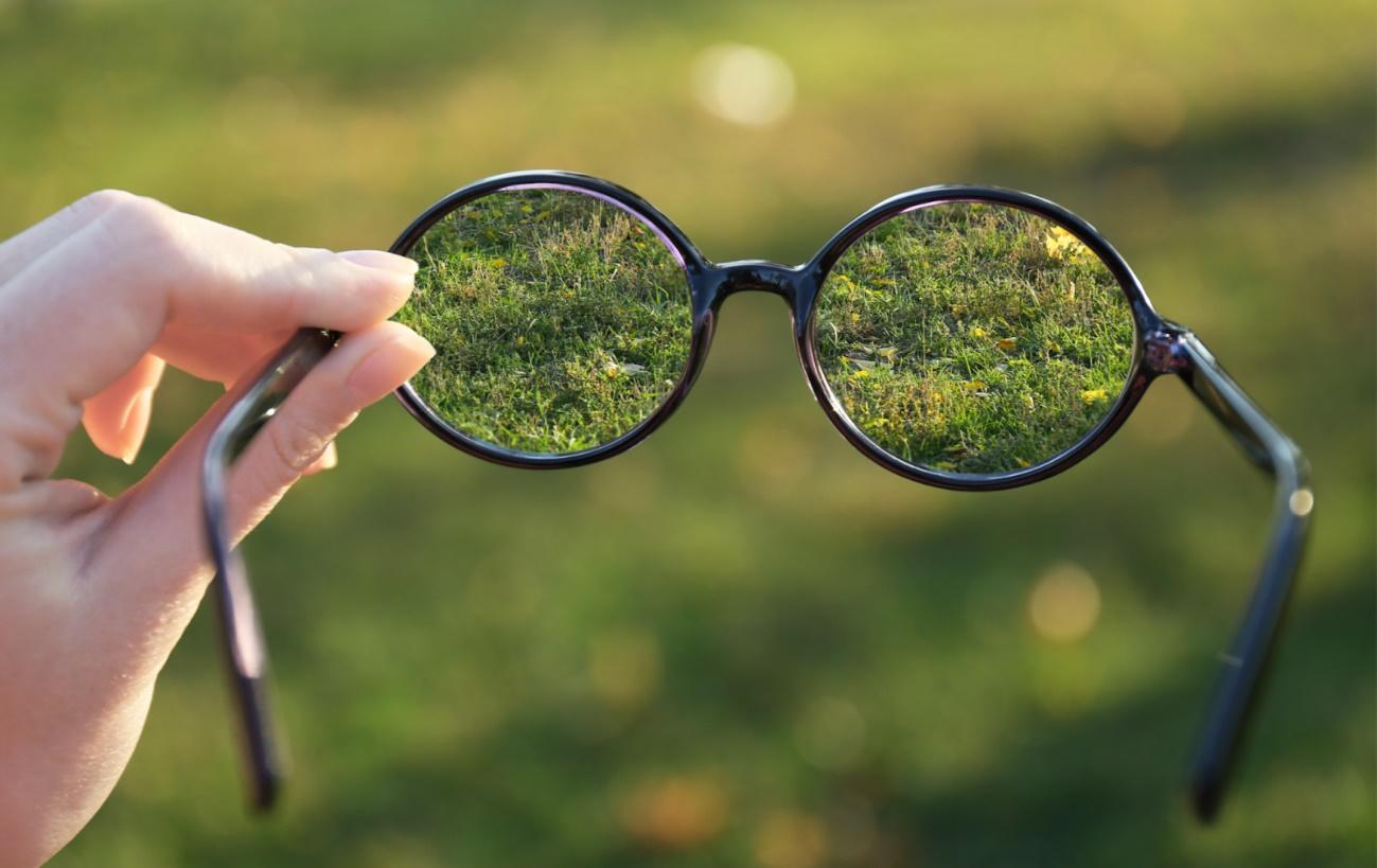 Pessoa de óculos escuros

Descrição gerada automaticamente com confiança baixa