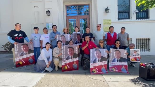 民主教育基金会主席方政对美国之音表示,今年59岁高智晟,曾作为人权律师长期为弱势群体和宗教群体维权,也因此受到中国政府的残酷打压。