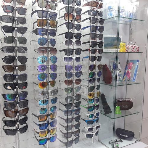 Opiniones de OptiGlass en Los Olivos - Óptica