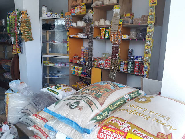 Opiniones de Panadería Y Víveres La Transito en Quito - Panadería