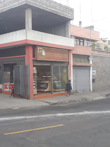 Opiniones de Panadería y Pastelería Pan del Valle en Quito - Panadería