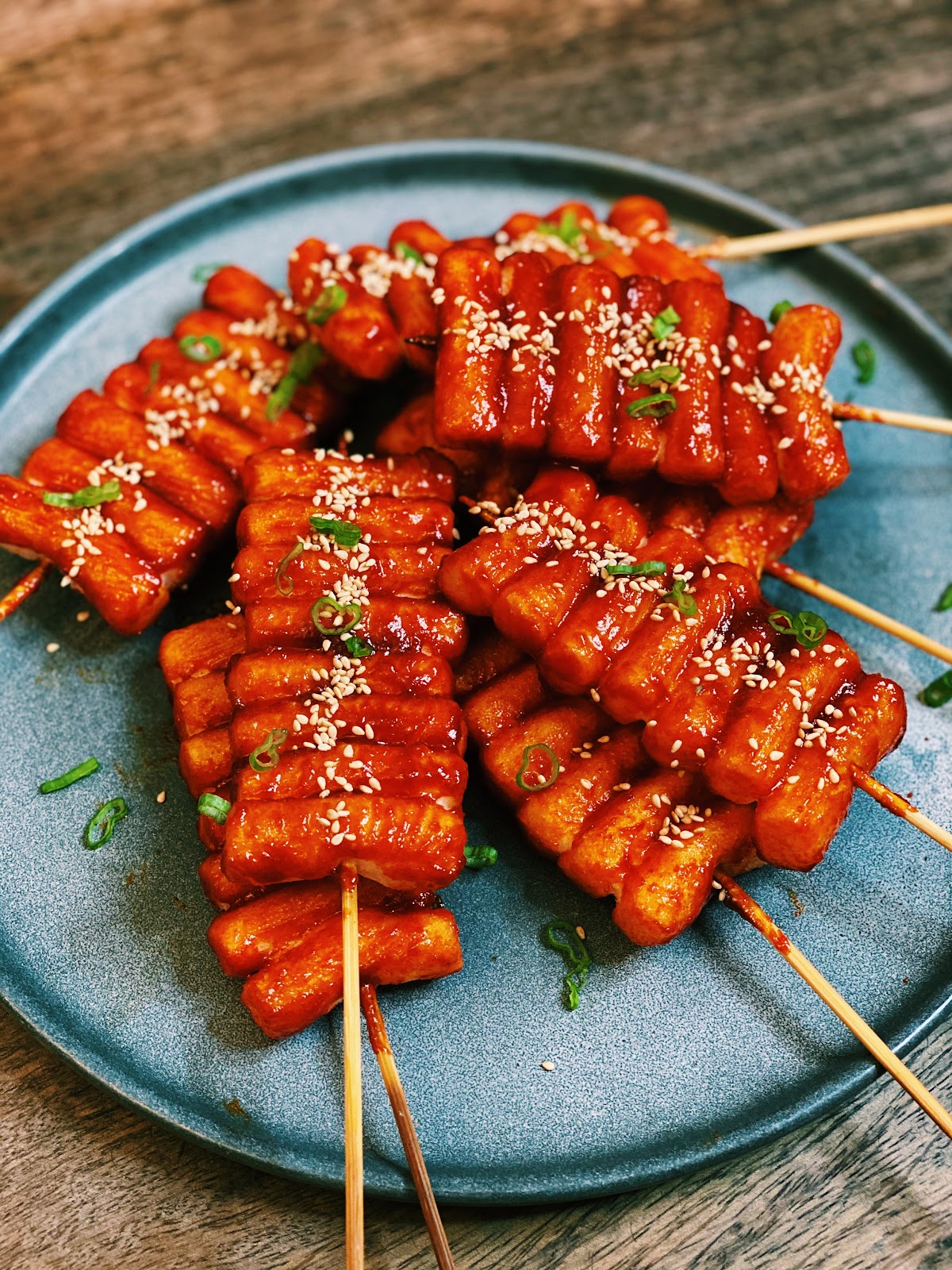 Korean Spicy Rice Cake Skewers (5 Ingredients ONLY!) - Tiffy Cooks