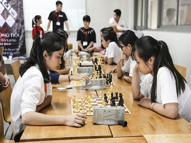Kinh nghiệm chơi cờ vua là luôn giữ vững tinh thần. 