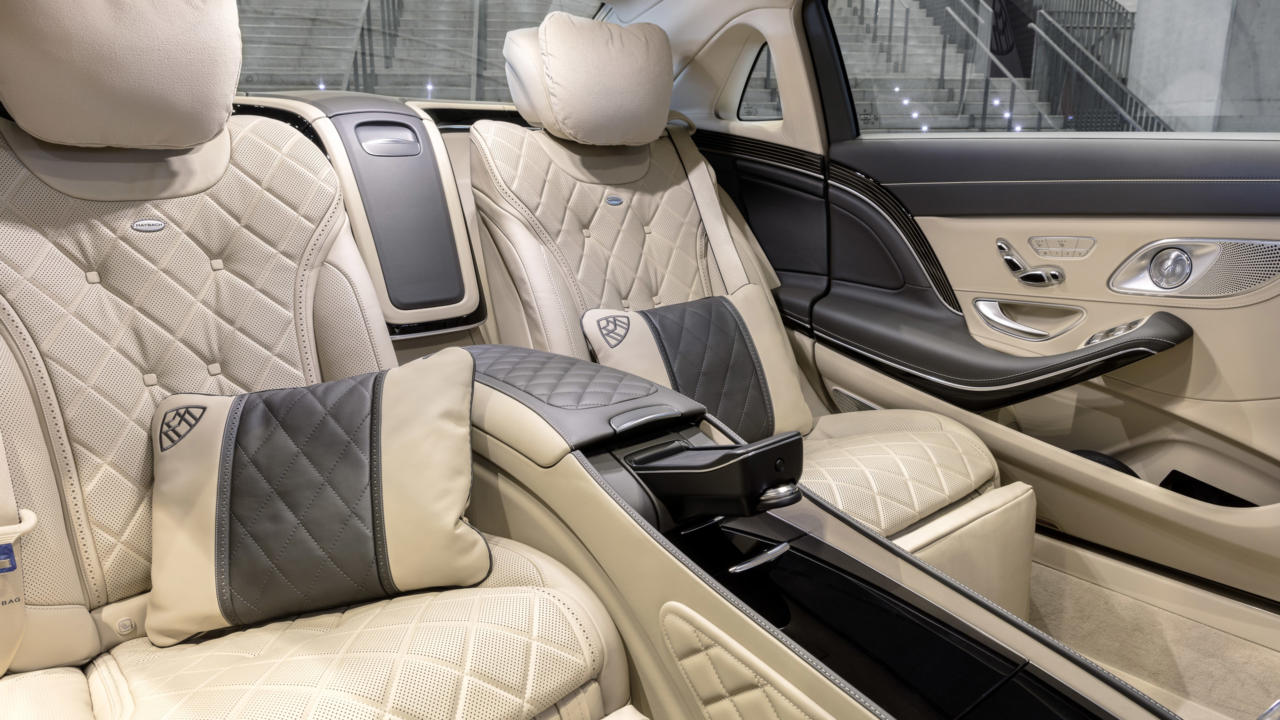 07-mercedes-benz-vehicles-maybach-s-class-560-4matic-x222-2560x1440px-1280x720.jpg