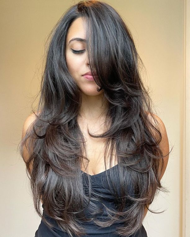 2022 Best Haircuts For Women Long Hair | Parlours India