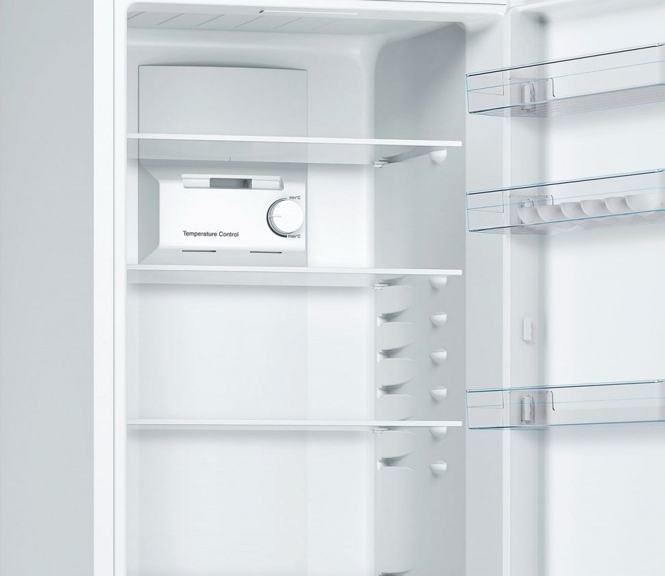 Холодильная камера холодильника Bosch KGN36NW306