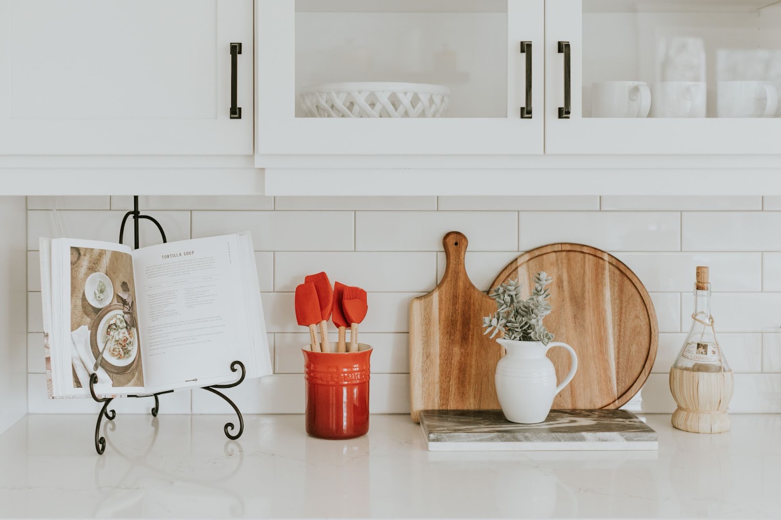 Stylish and durable kitchen countertops in various materials, enhancing the beauty and functionality of the kitchen space