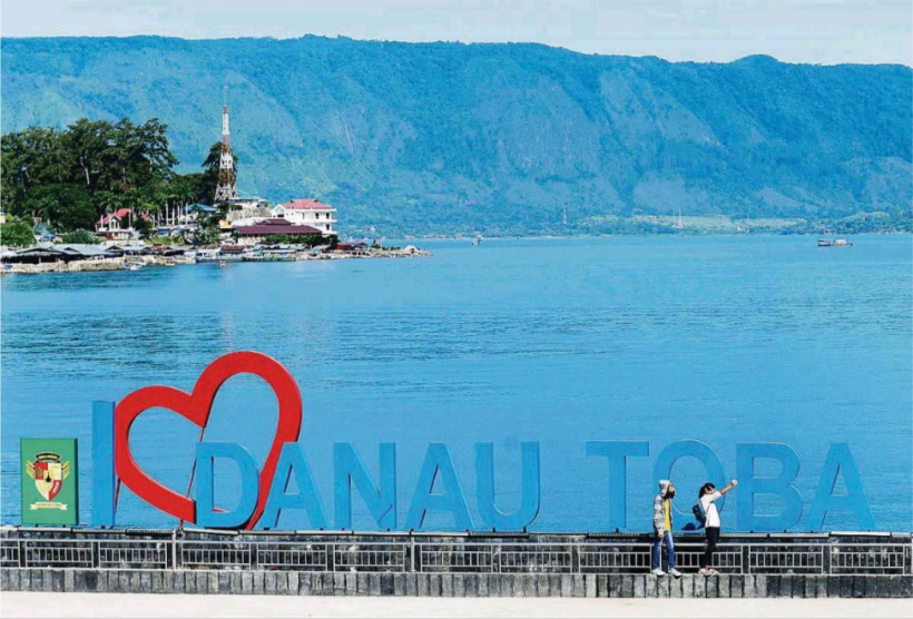 danau toba.jpg