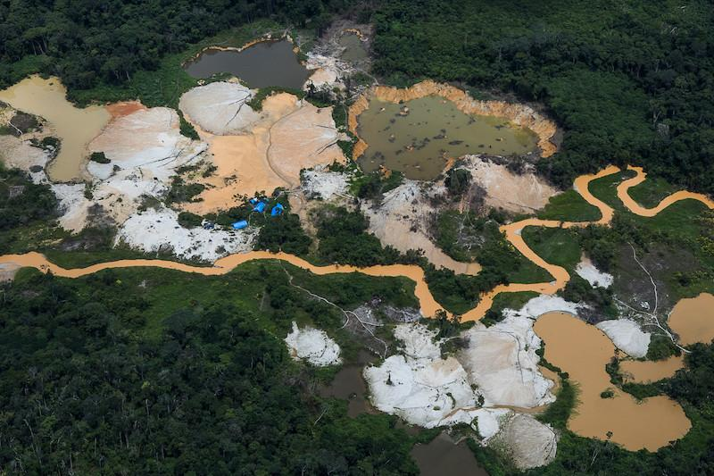 Mercúrio, Mineração, Destruição