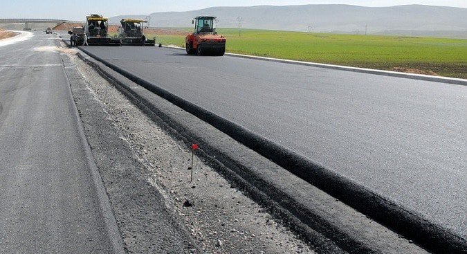 Why is Bitumen Used in Road Construction? Advantage of Bitumen for Pavements