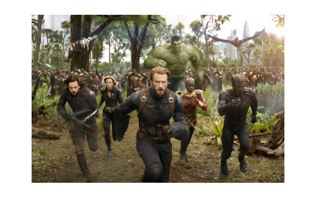 Johansson and Del Toro trong avengers: Infinity War