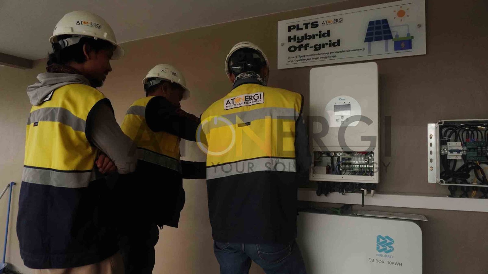 Pabrik Panel Surya Berkualitas Tinggi di Banyuwangi