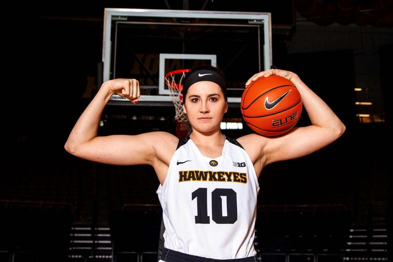Megan Gustafson of Iowa dominates women's college basketball after  mastering Mikan drill - The Washington Post
